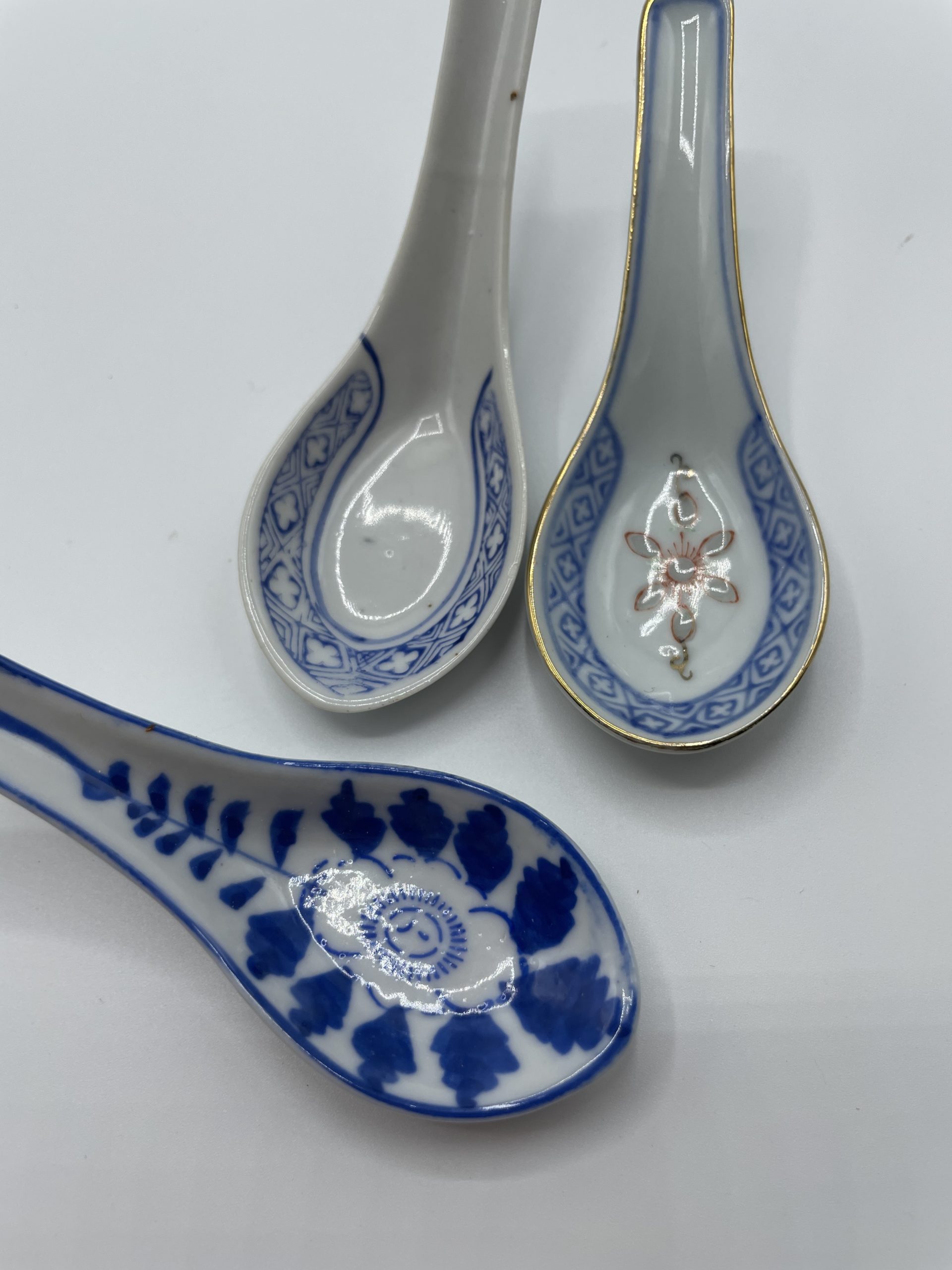 Lot de 3 cuillères à soupe chinoise bleues – Image 2