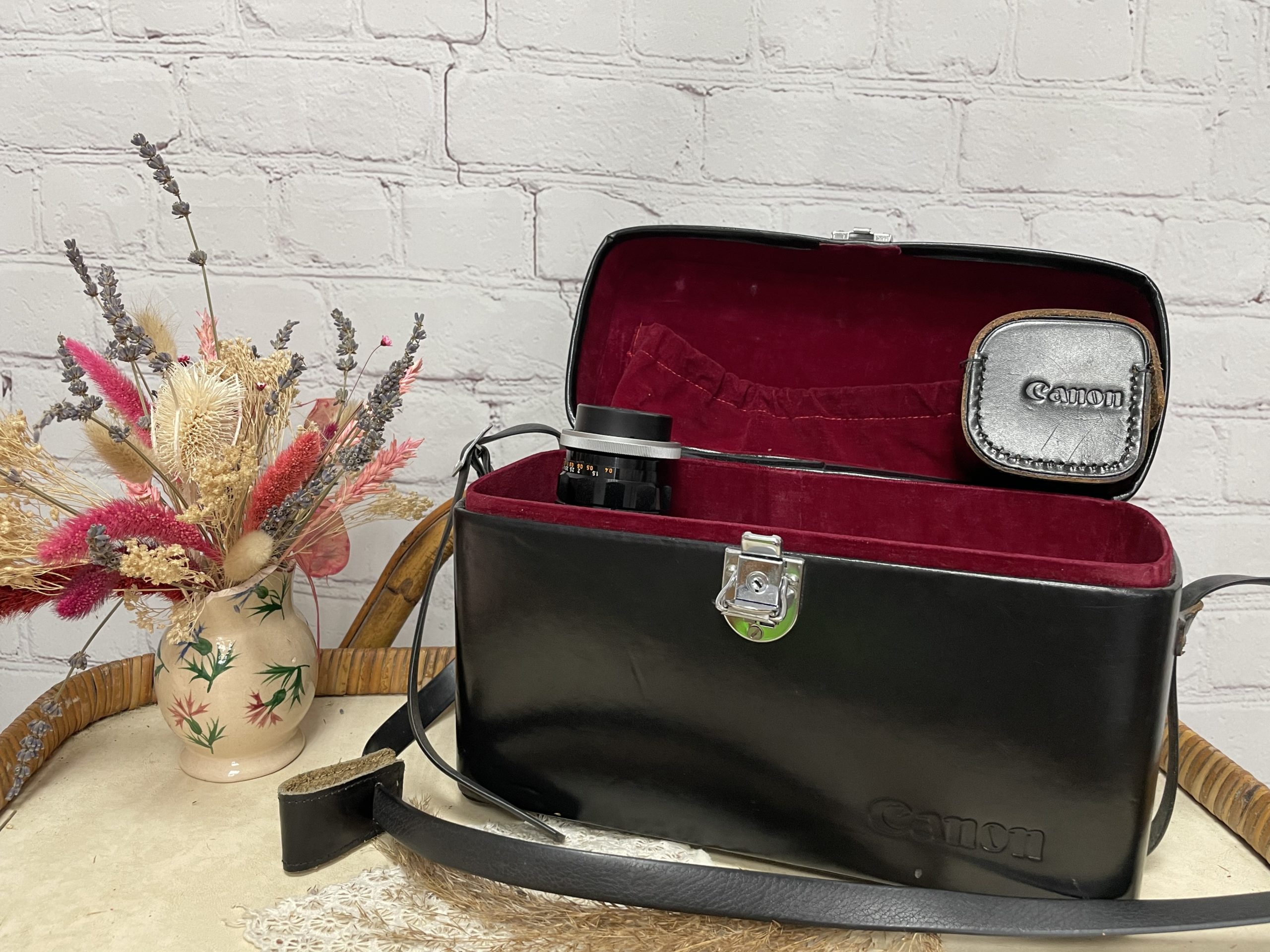 Duo d’objectifs vintage pour boîtier photo Canon 35mm et Super Komura Zoom 925