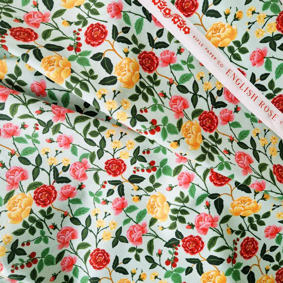 Tissu Rifle Paper Co Fleurs English Rose Menthe