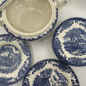 Service anglais cottage bleu 20 pièces