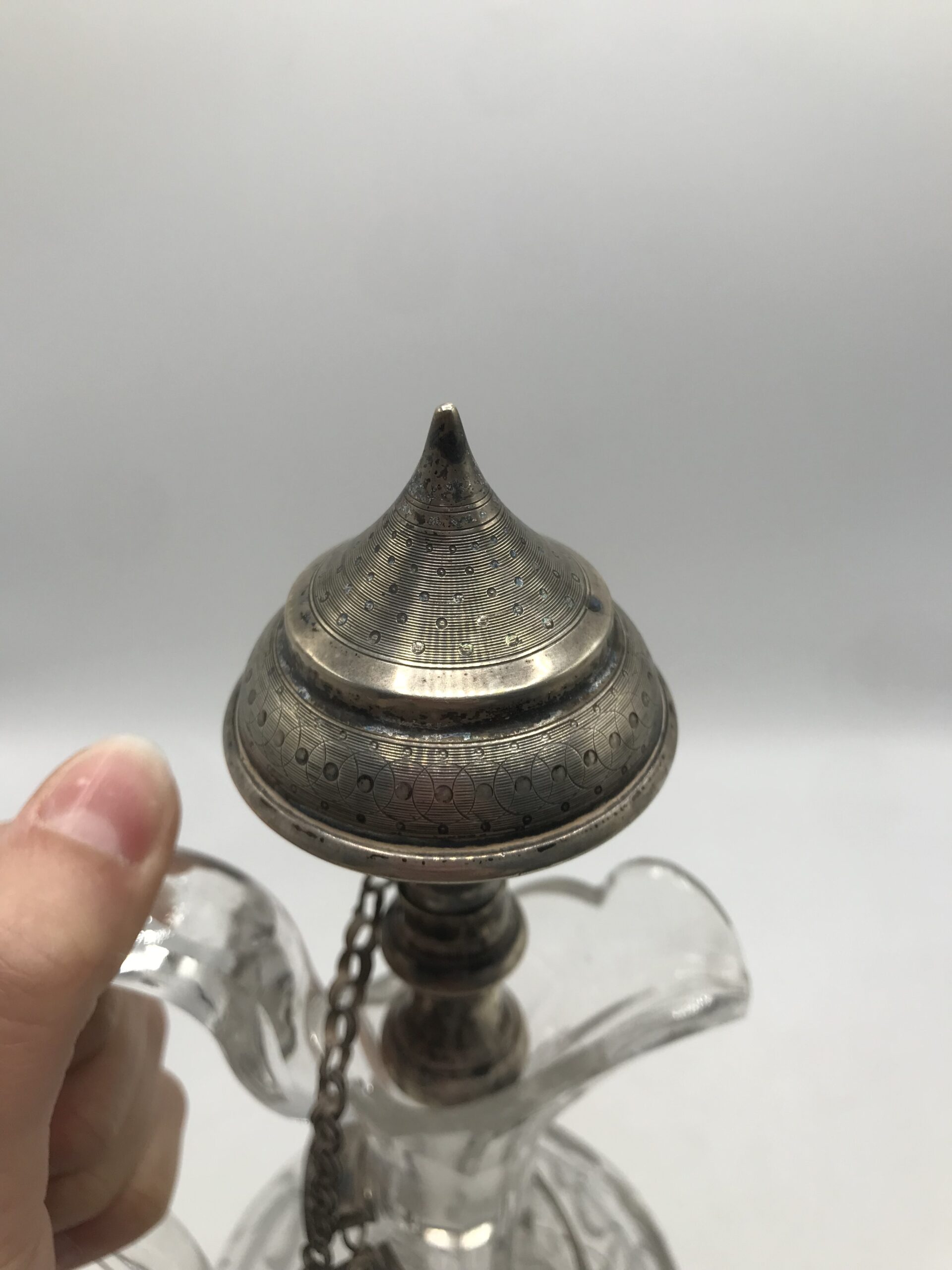 Lot de 2 aiguières Néo-renaissance – Image 6