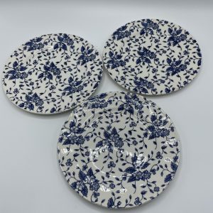 Trio d&rsquo;assiettes à dessert fleurs bleues vintage Royal Tudor