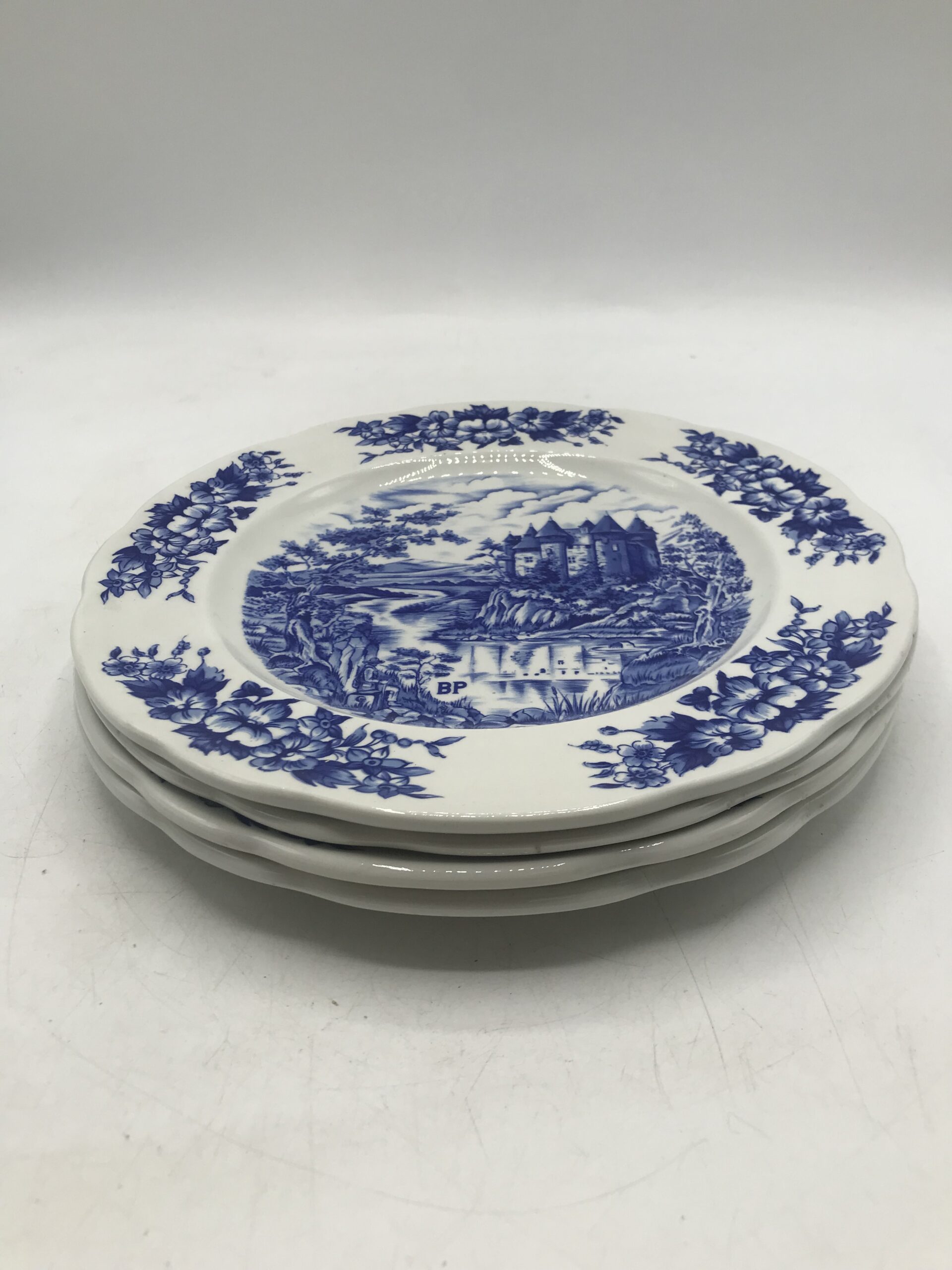 Lot de 4 assiettes porcelaine Pyroblan B.P – Image 2