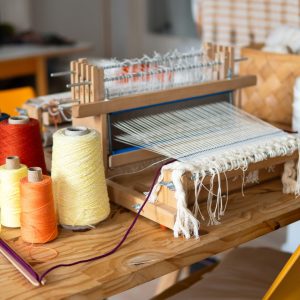 Réalisez votre ouvrage tissé dans un atelier tissage !