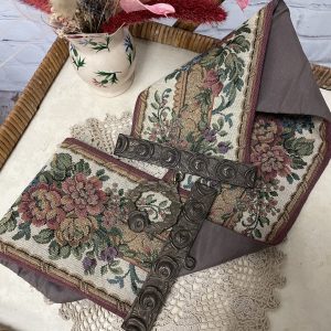 Cordon de sonnette de service broderie tapisserie et bronze