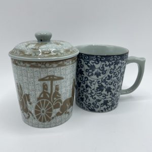 Duo de tasses à thé en porcelaine japonaise