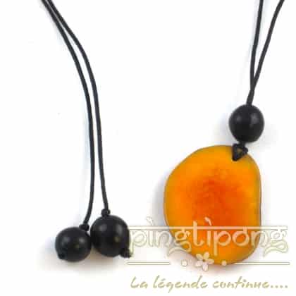 Bijoux équitables Collier écologique Green Age en tagua jaune, ivoire végétal – Image 3