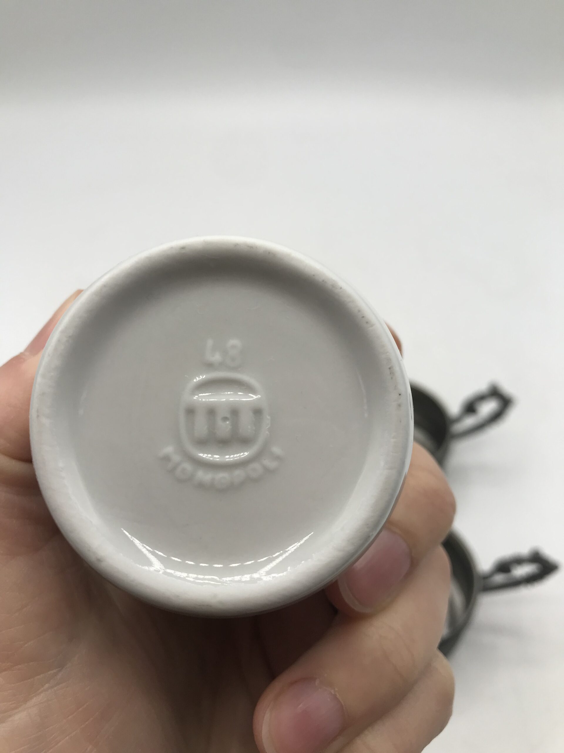 Set 5 pièces pour le café, porcelaine et étain Monopri – Image 5